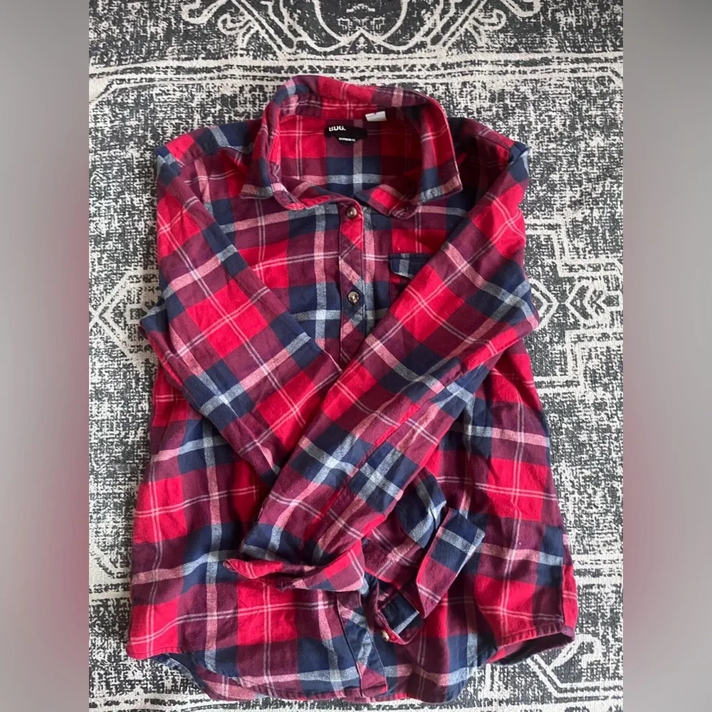 Urban Outfitters Oversized Flannel Button-Up: Size S - Picture 2 of 2